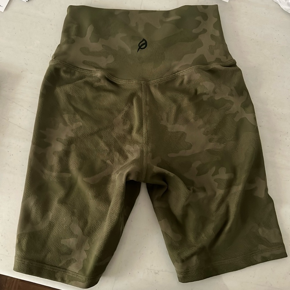 P’tula biker shorts